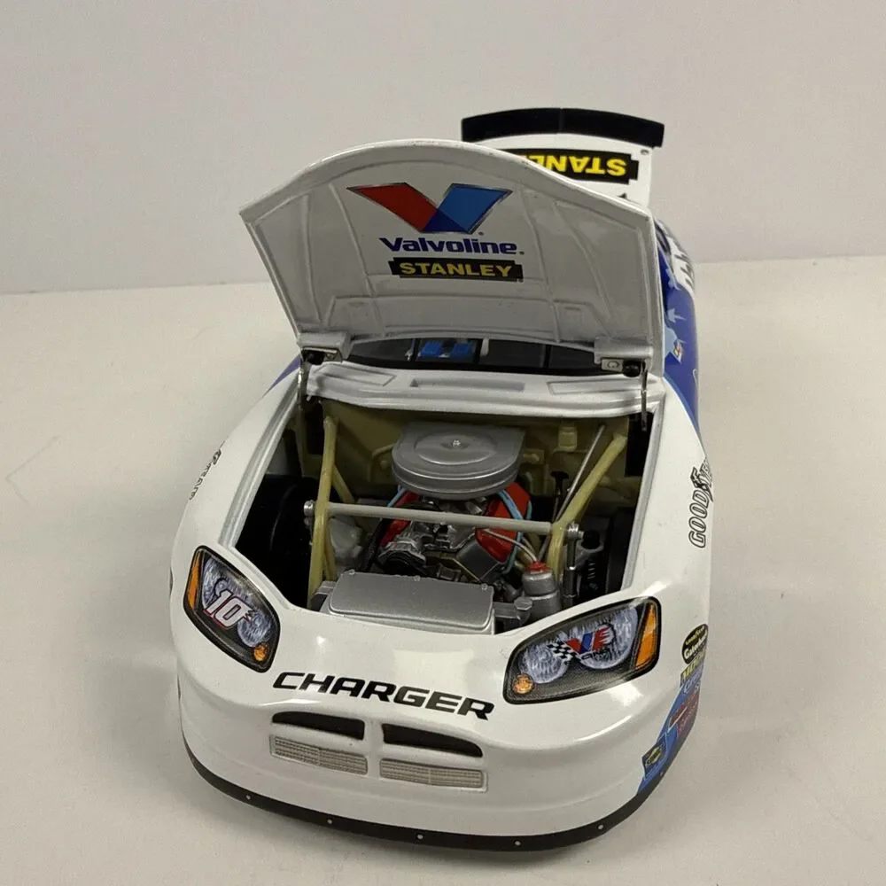 2006 Charger Scott Riggs 1:24 Scale Limited Edition Collectible w/ Special Paint